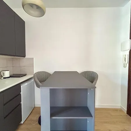 Apartment Modern - 18