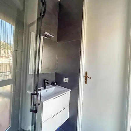 Modern - 18 Apartament San Remo