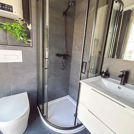 Modern - 18 * Sanremo